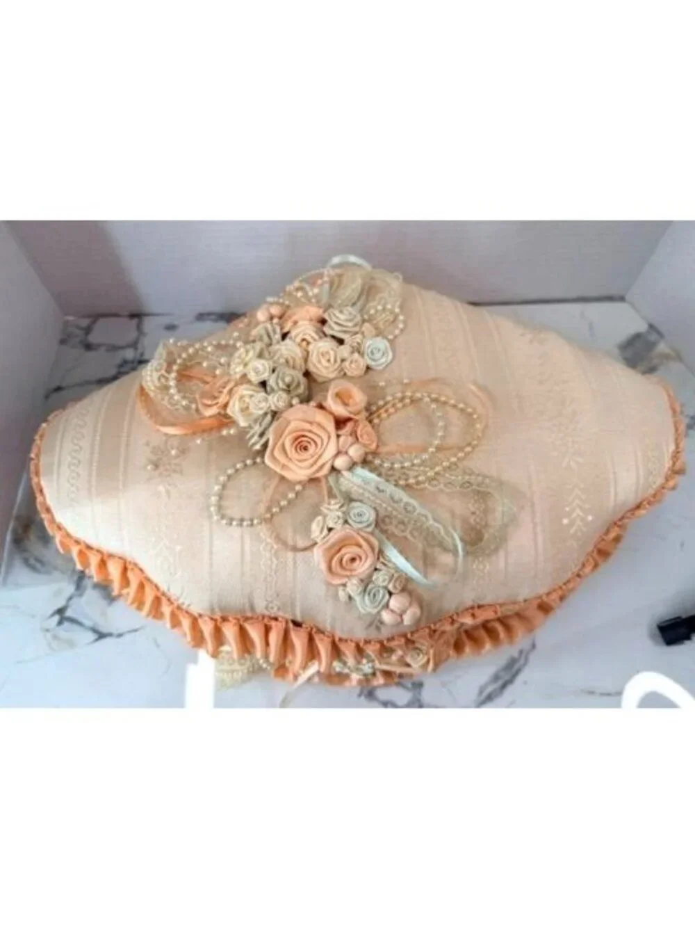 VTG Shabby Chic Peach Satin Fabric Keepsake Box Ribbon Roses Pearls